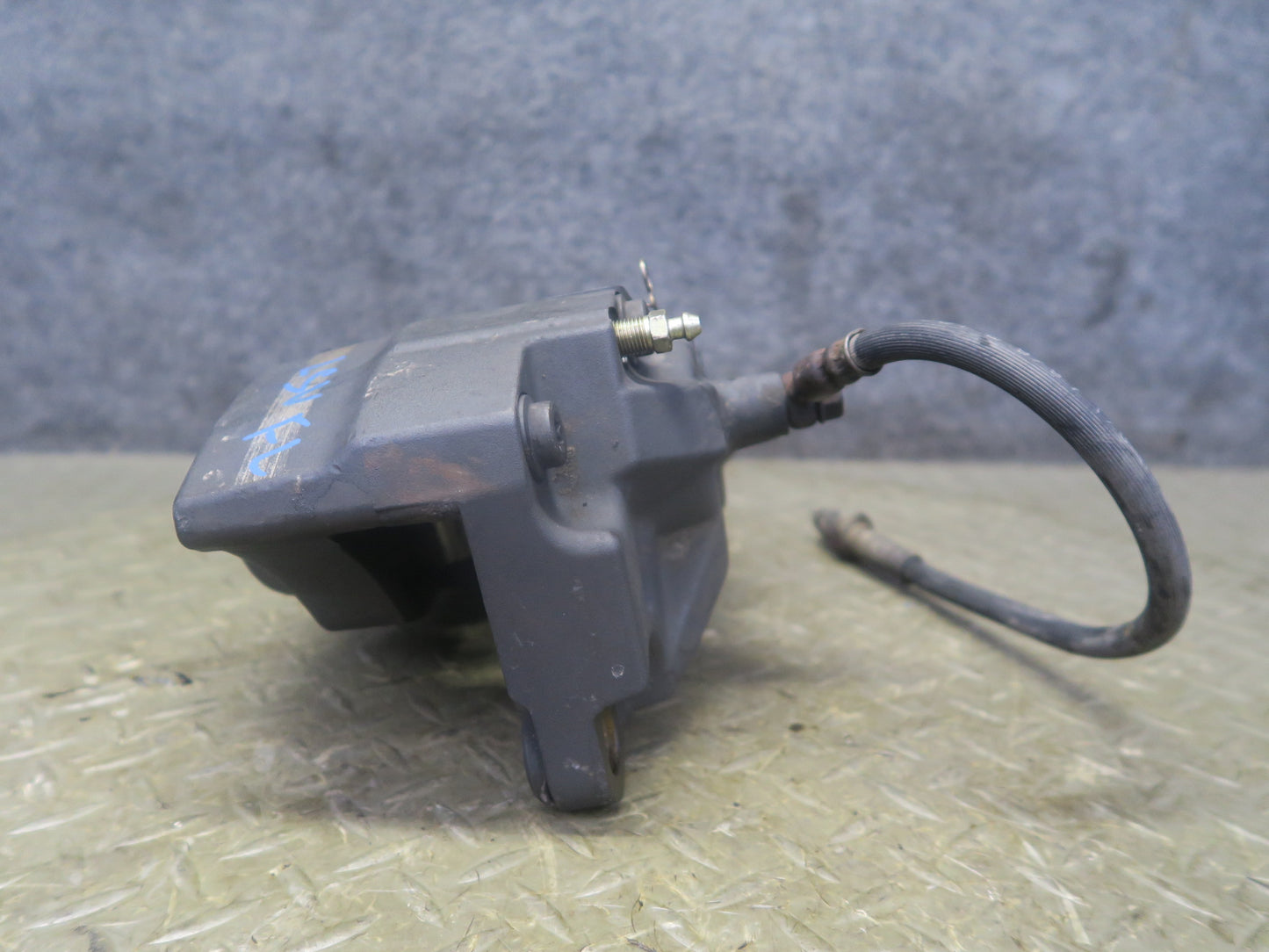 95-00 Lexus UCF20L LS400 Front Left Brake Caliper Sumitomo OEM