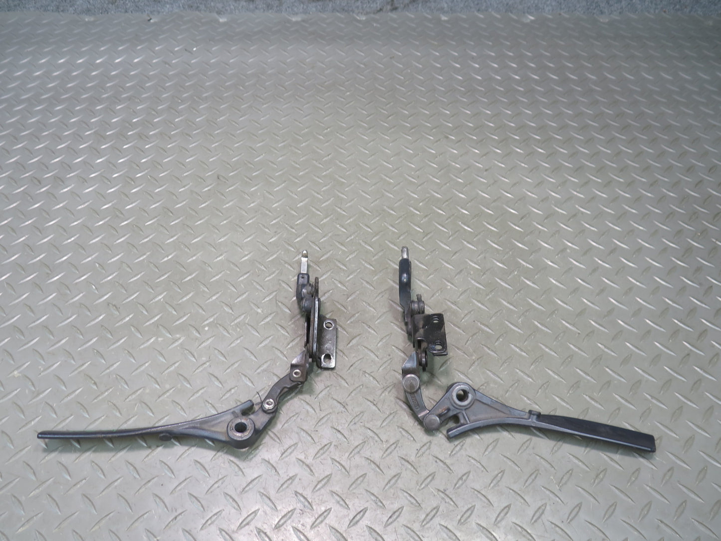 96-02 BMW E36/7 Z3 Convertible TOP Roof Left & Right Lock Latch Set OEM