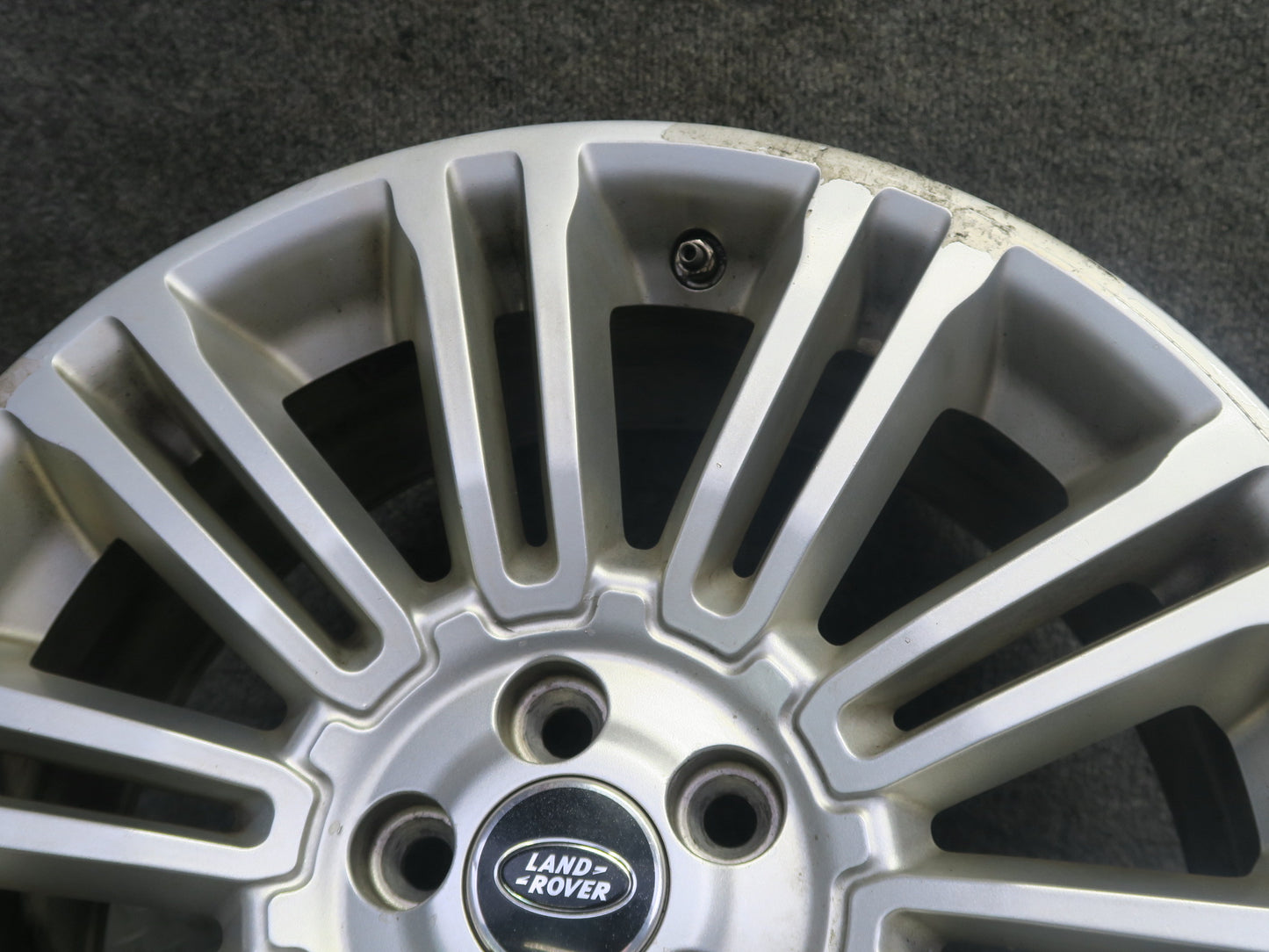 2012-2019 Range Rover Evoque L538 20-SPOKE R19" Alloy Wheel Rim 19x8J ET45
