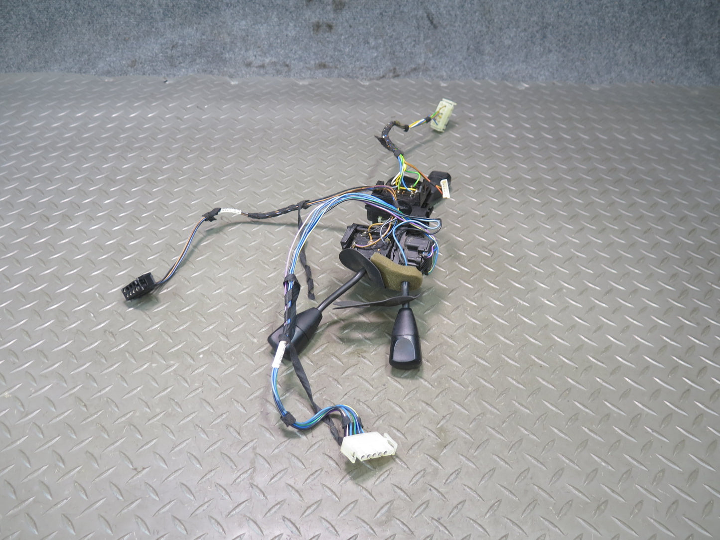 96-99 BMW E36/7 Z3 Steering Column Turn Signal Wiper Cruise Multi Switch OEM