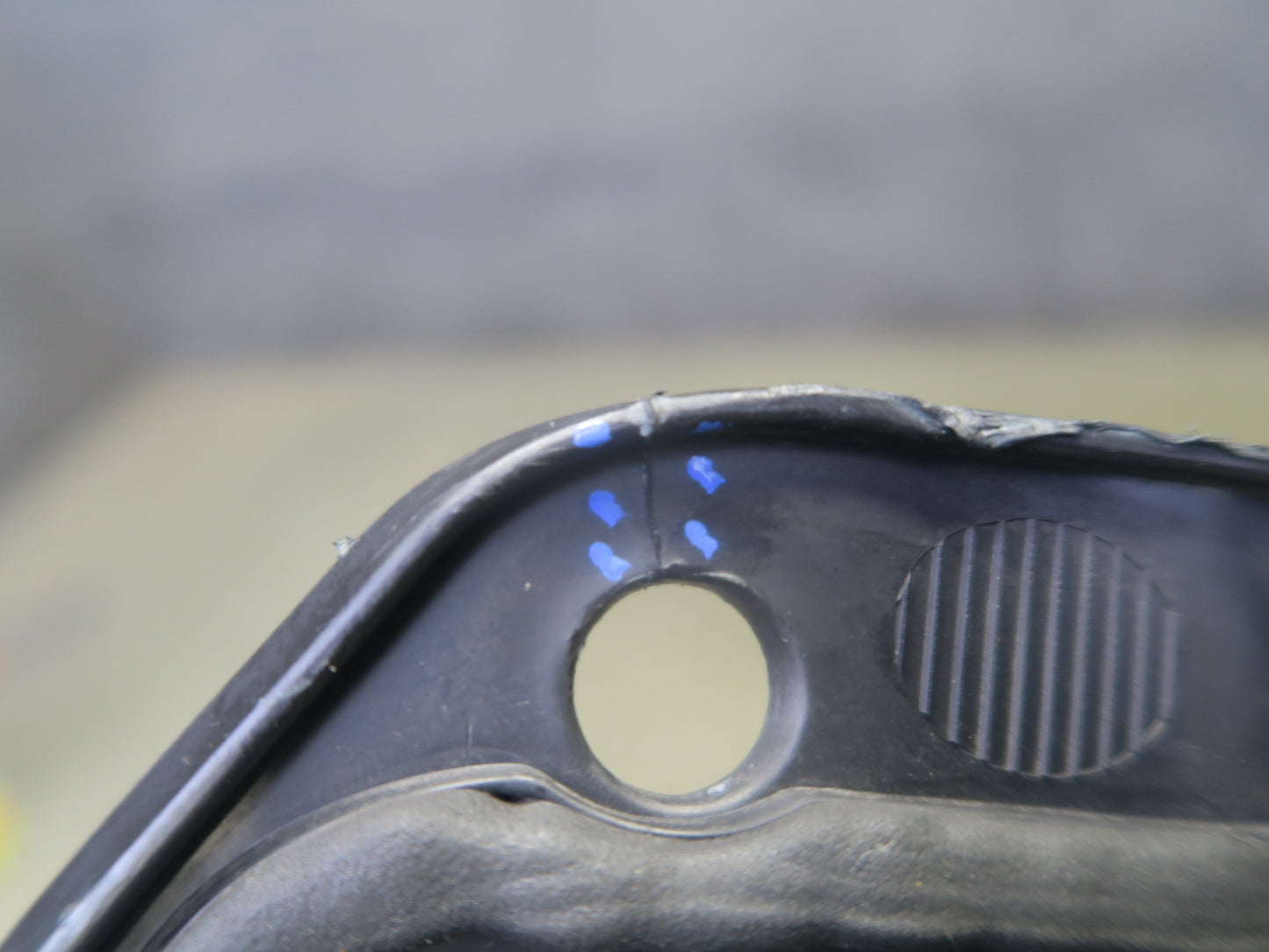 2012-2015 Range Rover Evoque L538 Battery Holder Tray Panel BJ32-5162-A