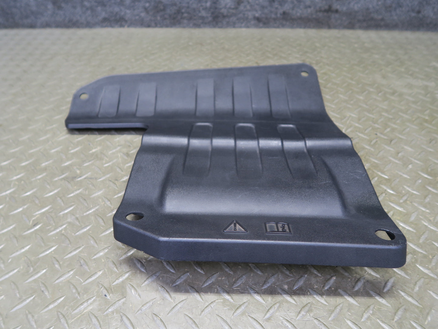 2012-2015 Range Rover Evoque L538 Battery Holder Tray Panel BJ32-5162-A