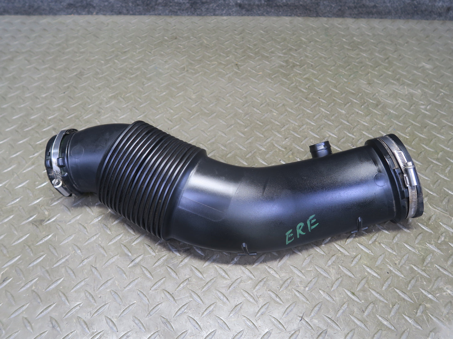 2012-2015 Range Rover Evoque L538 Air Intake Duct Tube Hose BJ32-9C620-BC