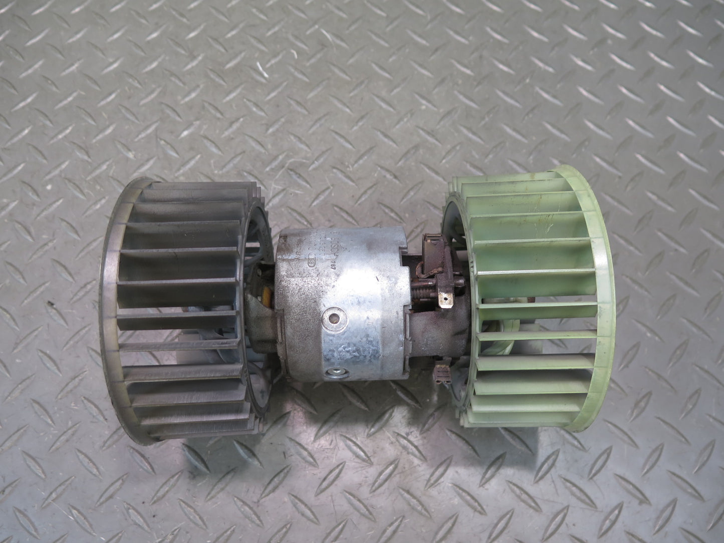 96-99 BMW E36/7 Z3 AC Heater Blower Motor Fan OEM