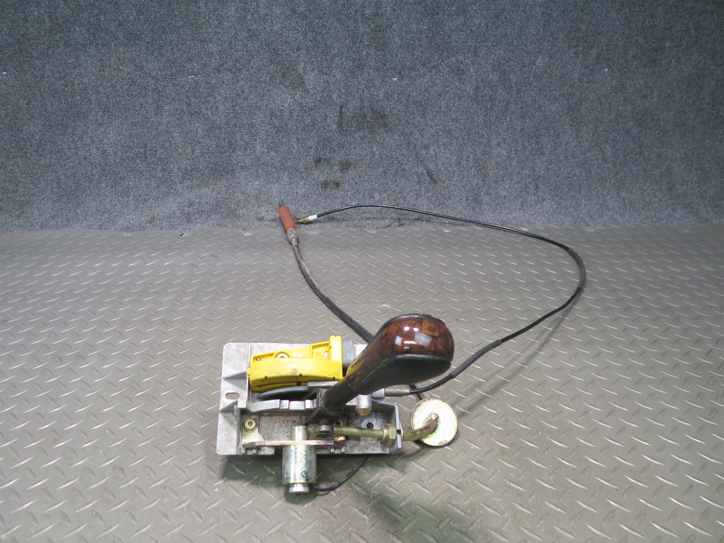 97-98 BMW E36/7 Z3 2.8L A/T Transmission Gear Shifter w Knob & Cable Assy OEM
