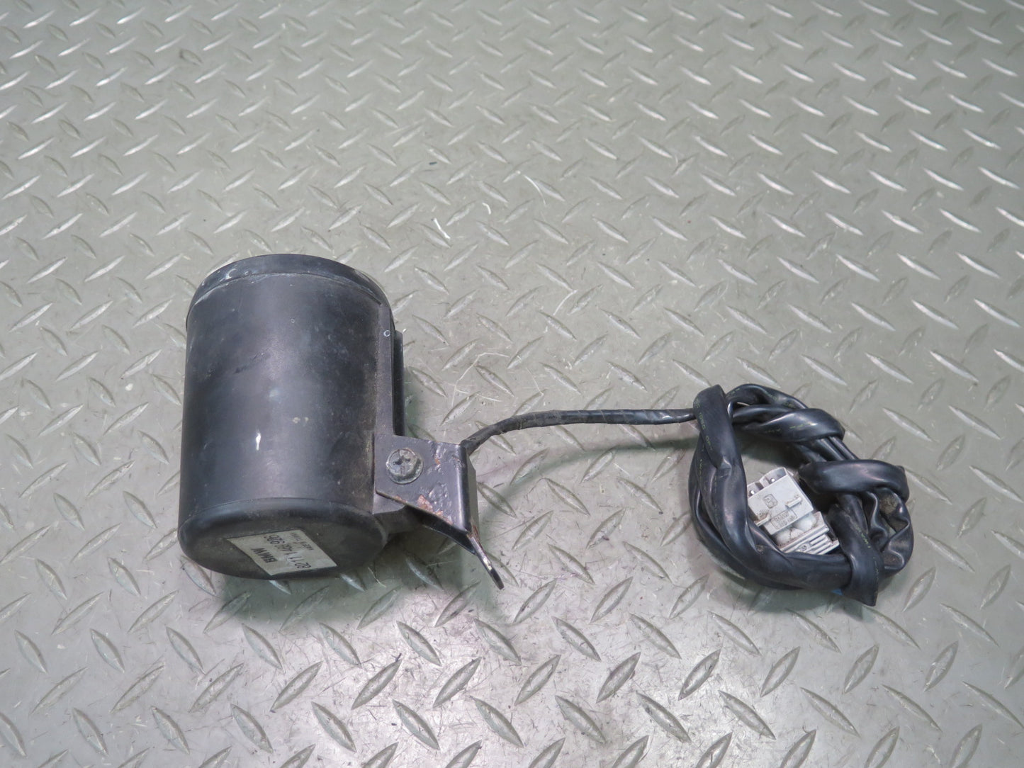 96-02 BMW E36/7 Z3 Security Anti Theft Alarm Horn Siren 1469926 OEM