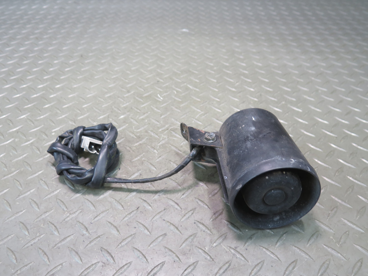 96-02 BMW E36/7 Z3 Security Anti Theft Alarm Horn Siren 1469926 OEM