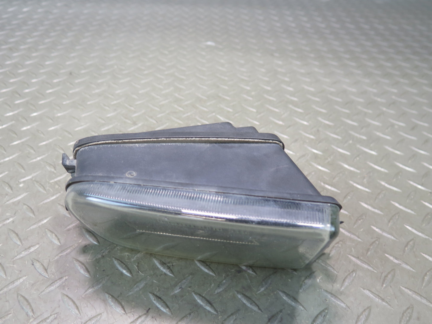 96-99 BMW E36/7 Z3 Front Right Fog Light Lamp 8360576 OEM