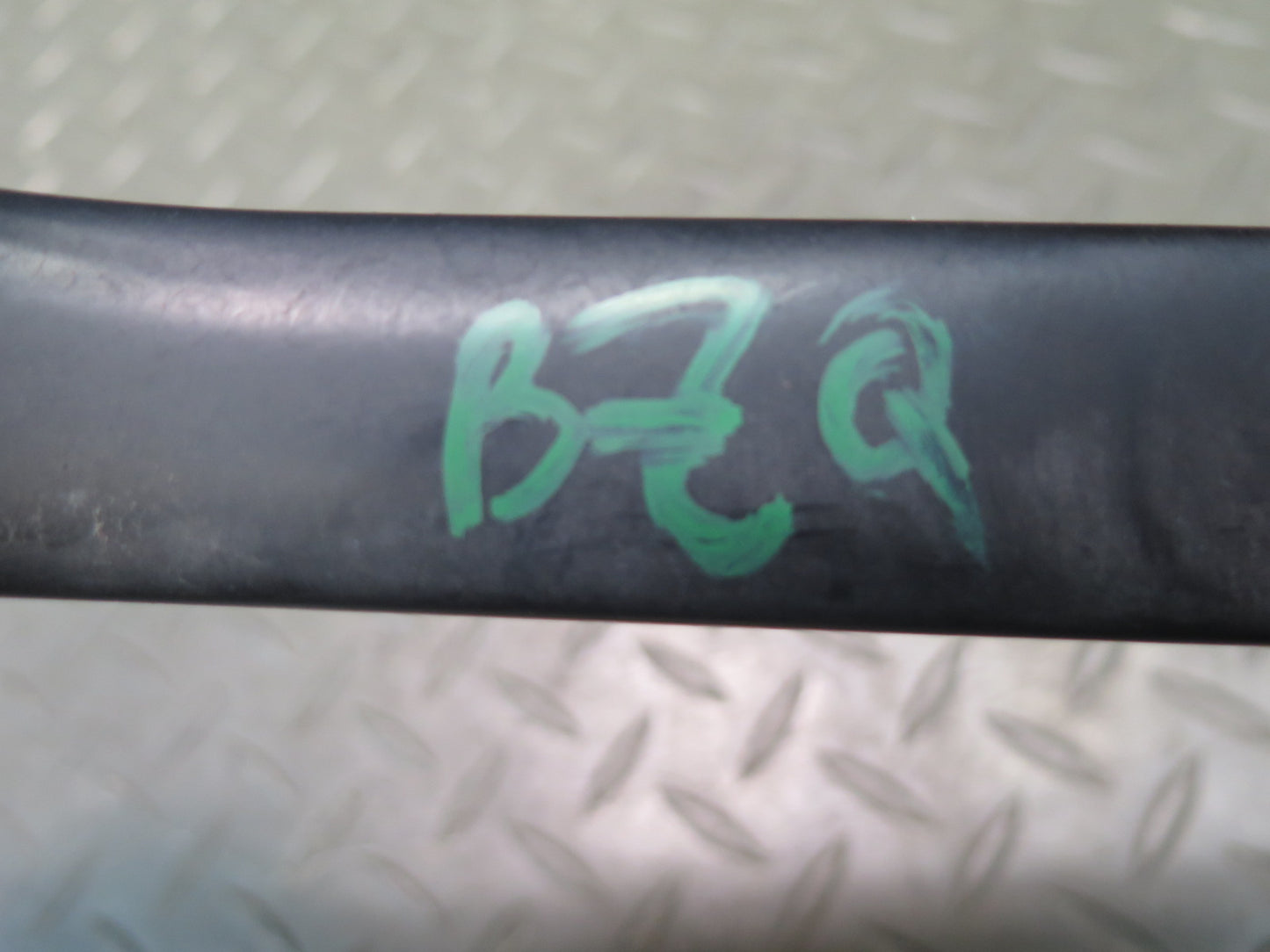 96-02 BMW E36/7 Z3 Set of 2 Front Left & Right Windshield Wiper Arm OEM