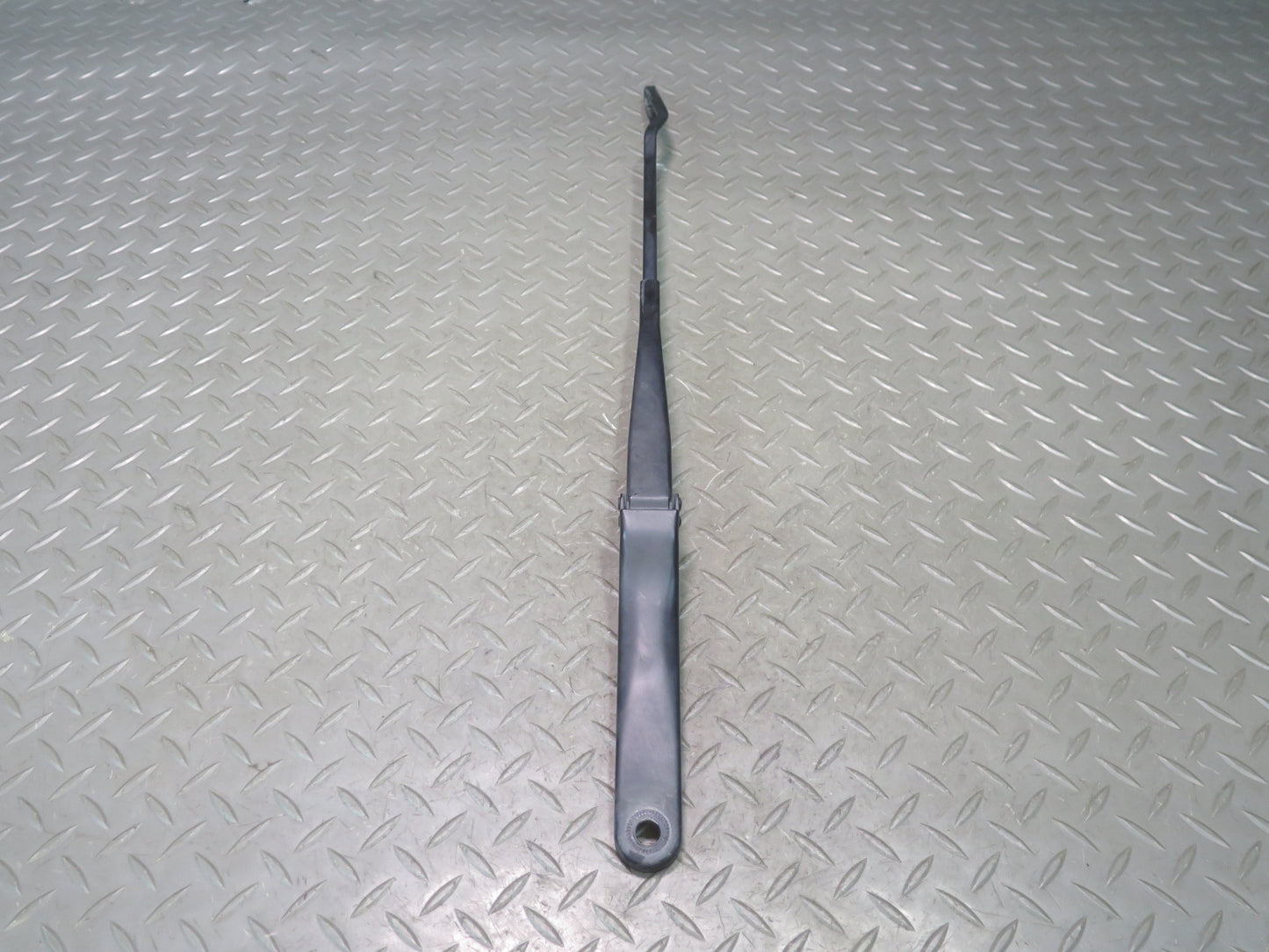 96-02 BMW E36/7 Z3 Set of 2 Front Left & Right Windshield Wiper Arm OEM