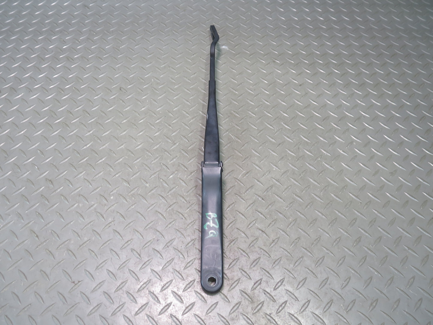 96-02 BMW E36/7 Z3 Set of 2 Front Left & Right Windshield Wiper Arm OEM