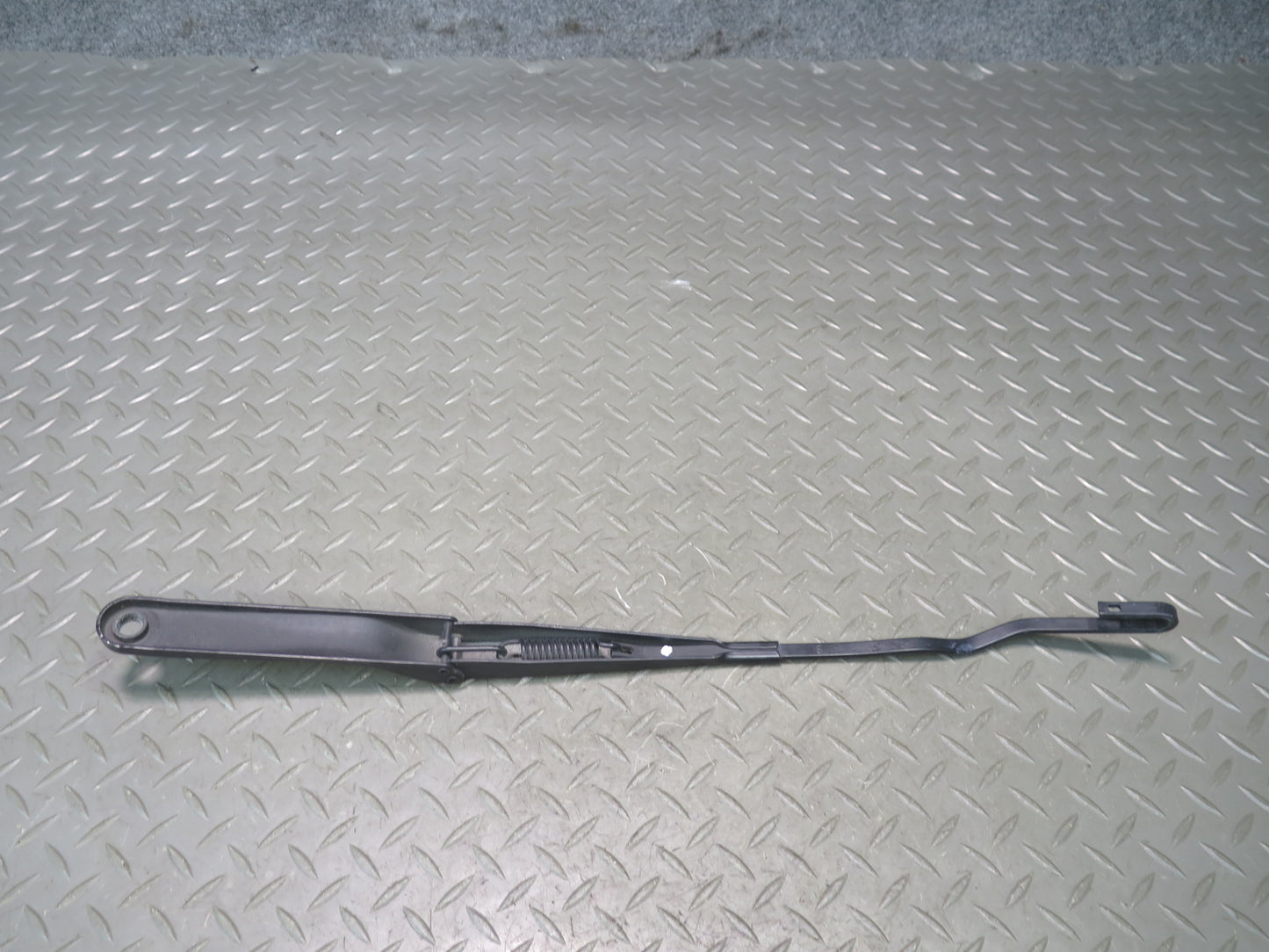 96-02 BMW E36/7 Z3 Set of 2 Front Left & Right Windshield Wiper Arm OEM