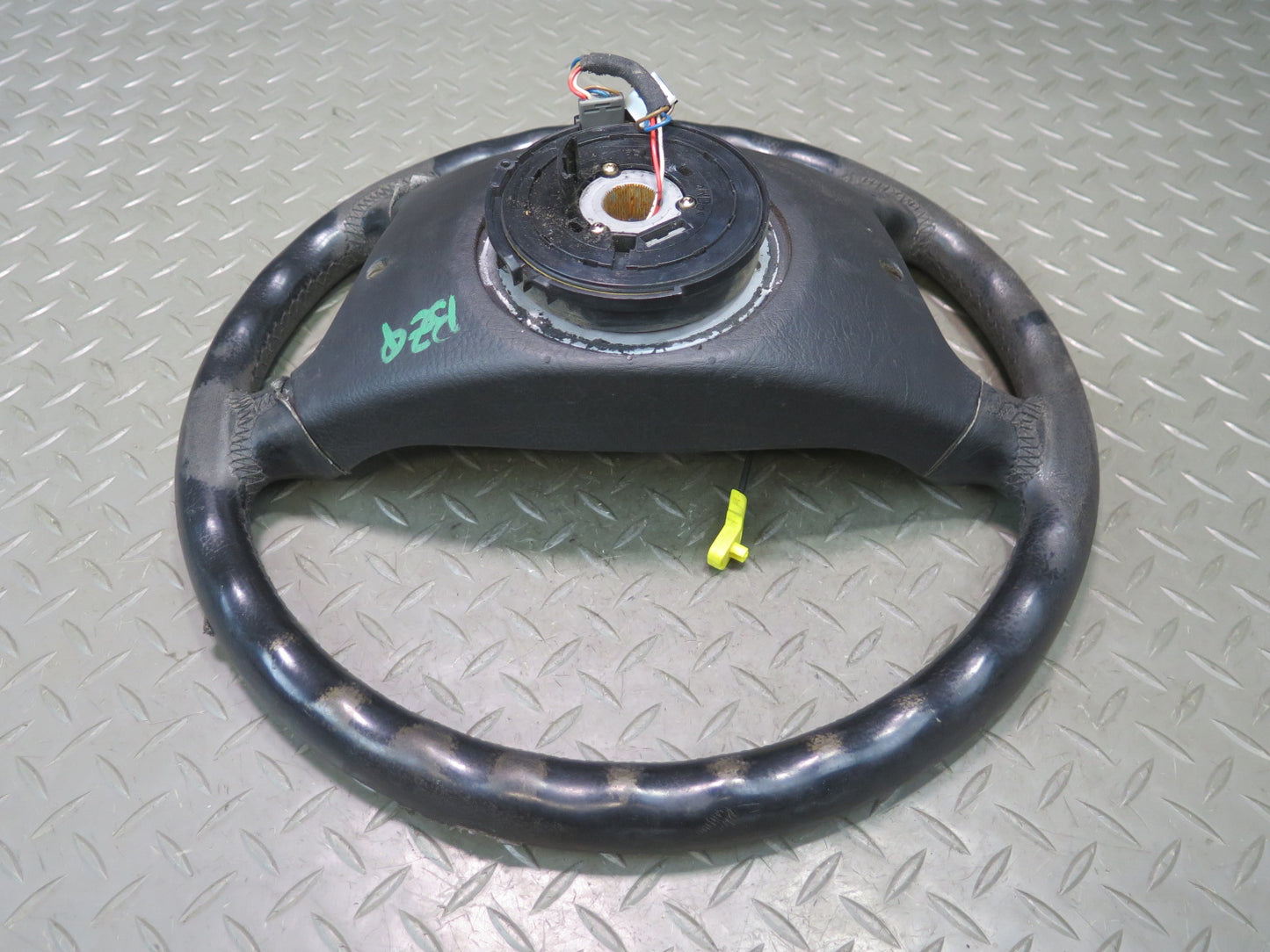 96-99 BMW E36/7 Z3 4 Spoke Leather Steering Black OEM