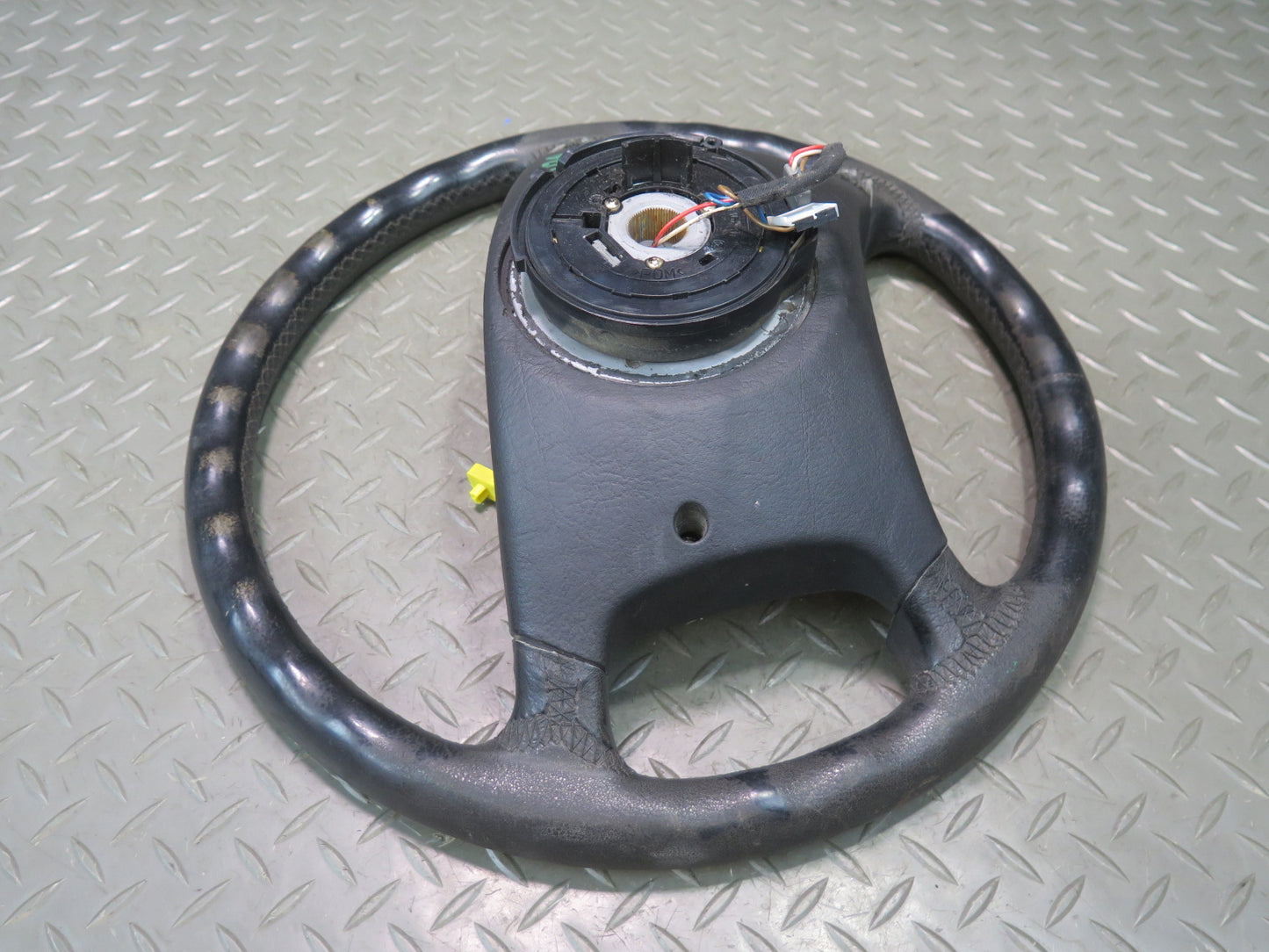 96-99 BMW E36/7 Z3 4 Spoke Leather Steering Black OEM
