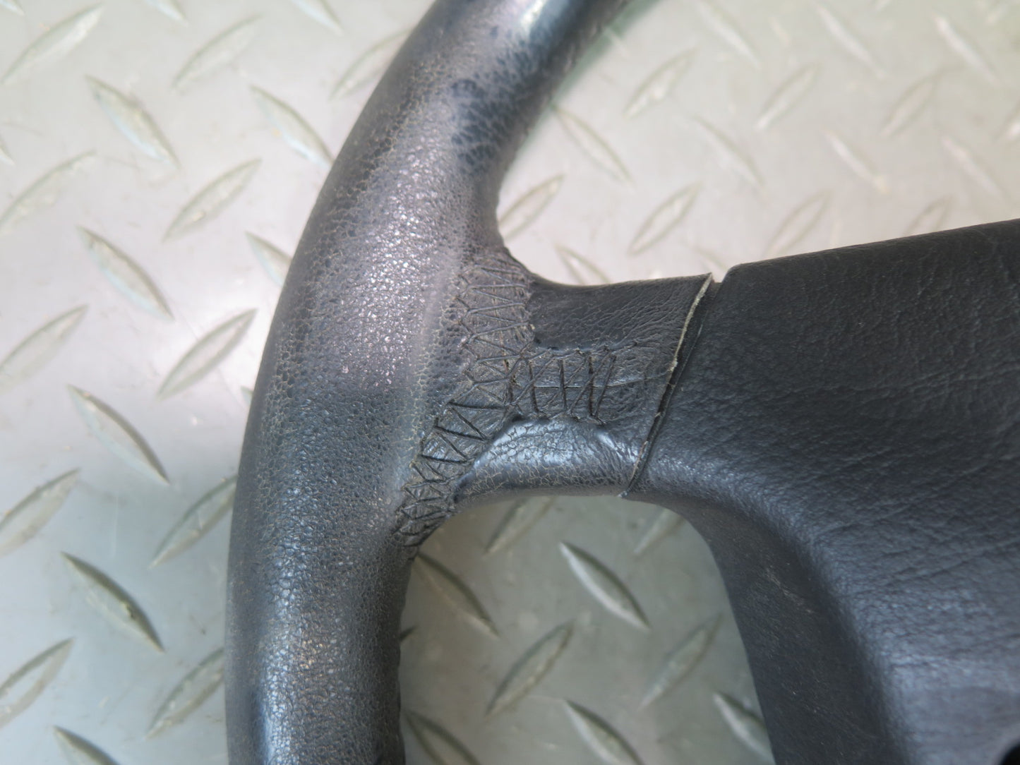 96-99 BMW E36/7 Z3 4 Spoke Leather Steering Black OEM