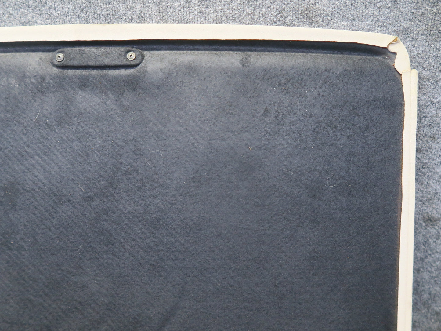 02-05 Lexus JCE10L IS300 Sedan Sunroof Moonroof Shade Cover w Seal Ivory OEM