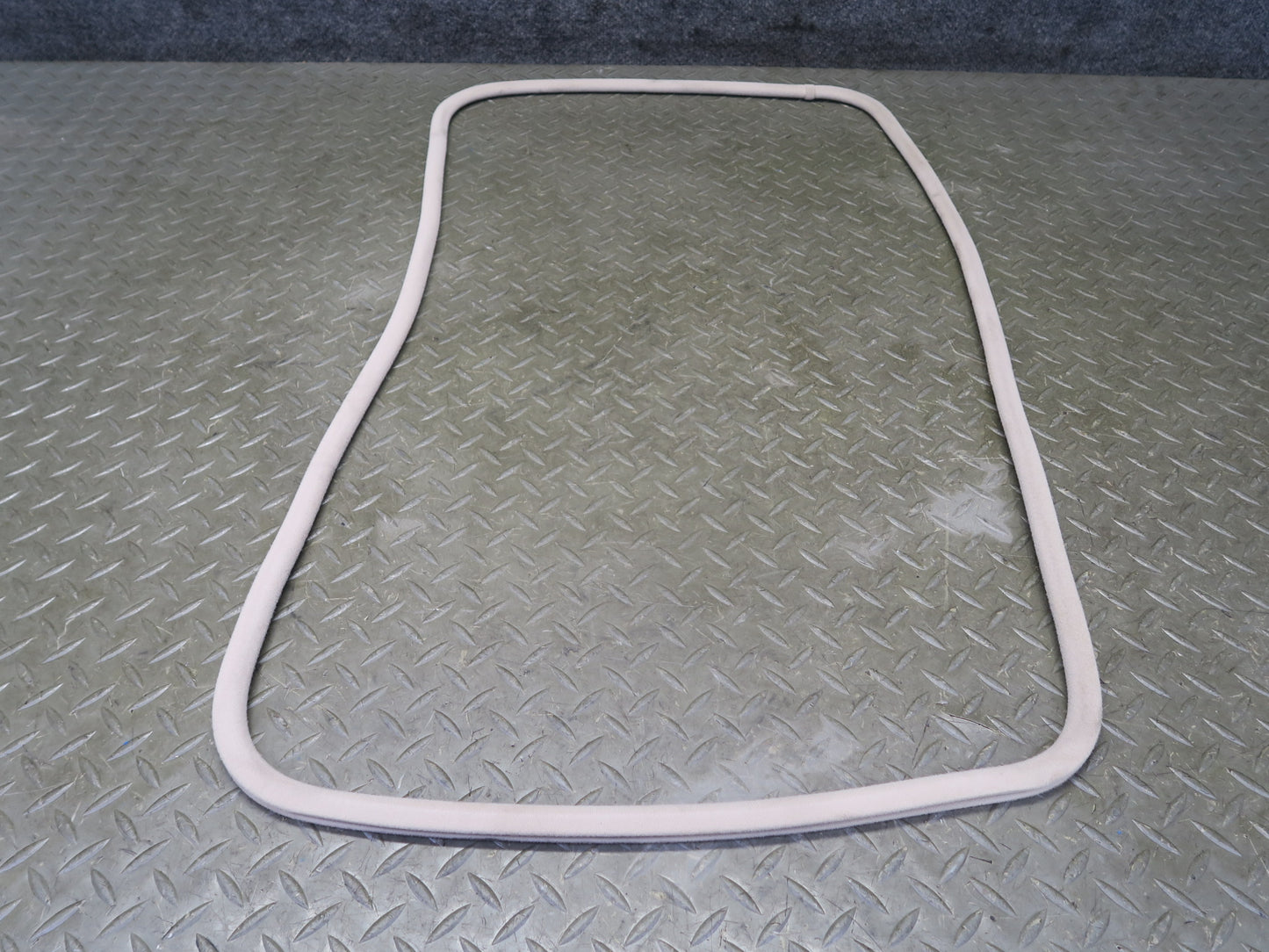 02-05 Lexus JCE10L IS300 Sedan Sunroof Moonroof Shade Cover w Seal Ivory OEM