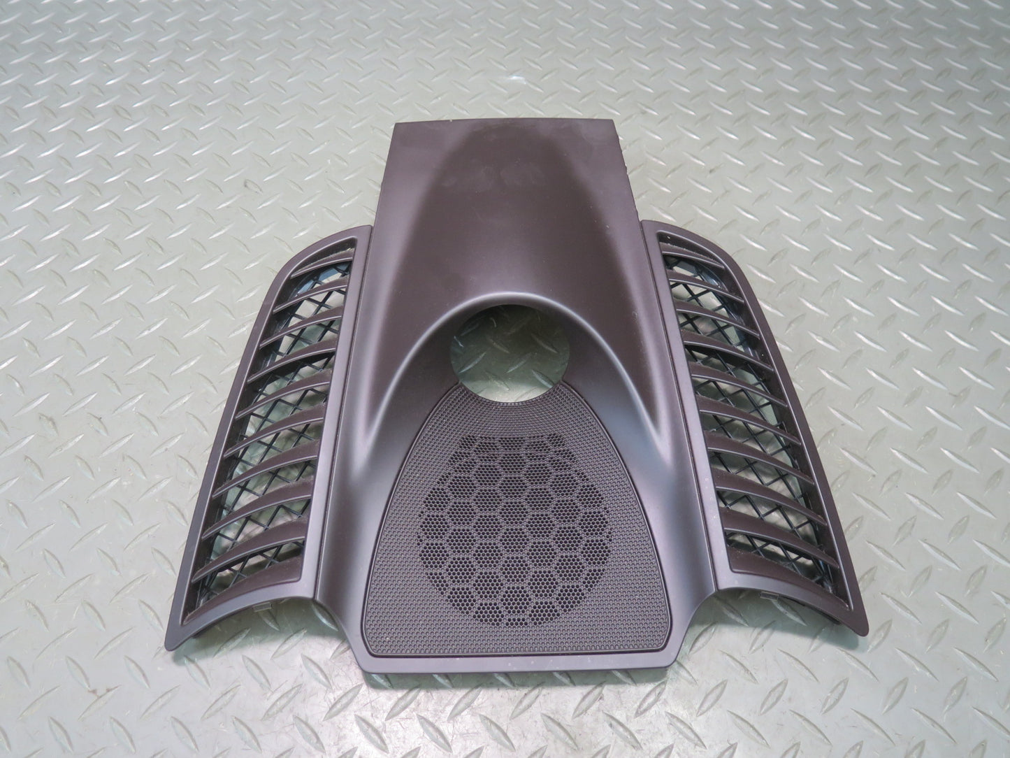 2011-2018 Porsche Cayenne 958 Front Dashboard Center Speaker Grille Trim Cover