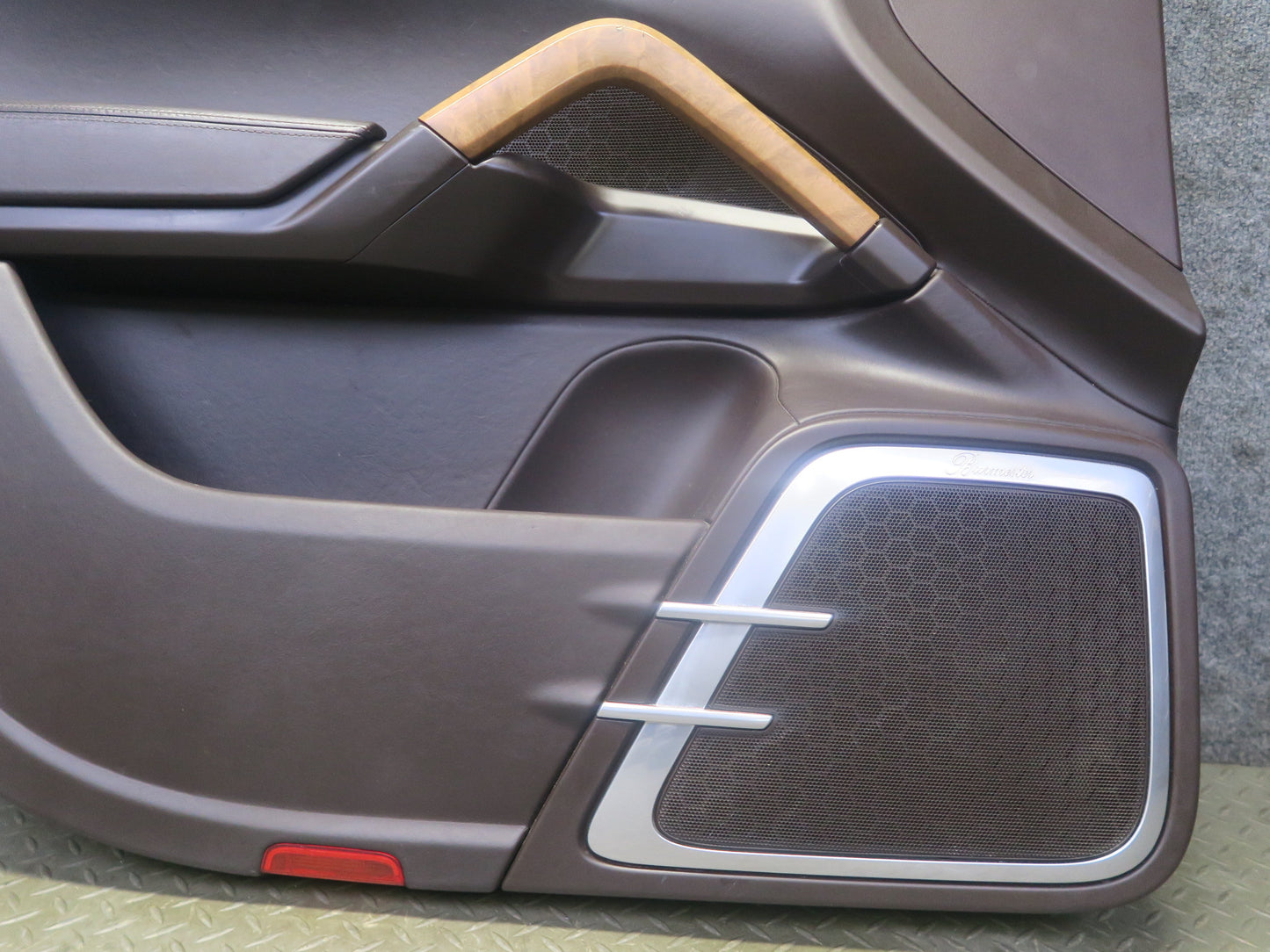 2011-2018 Porsche Cayenne 958 Front Left & Right Door Interior Trim Panel Set
