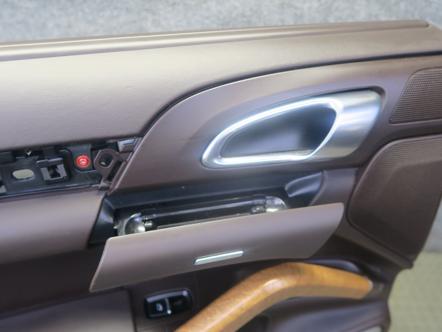 11-18 Porsche Cayenne 958 Rear Left Right Side Interior Door Panel W/ Shade Set