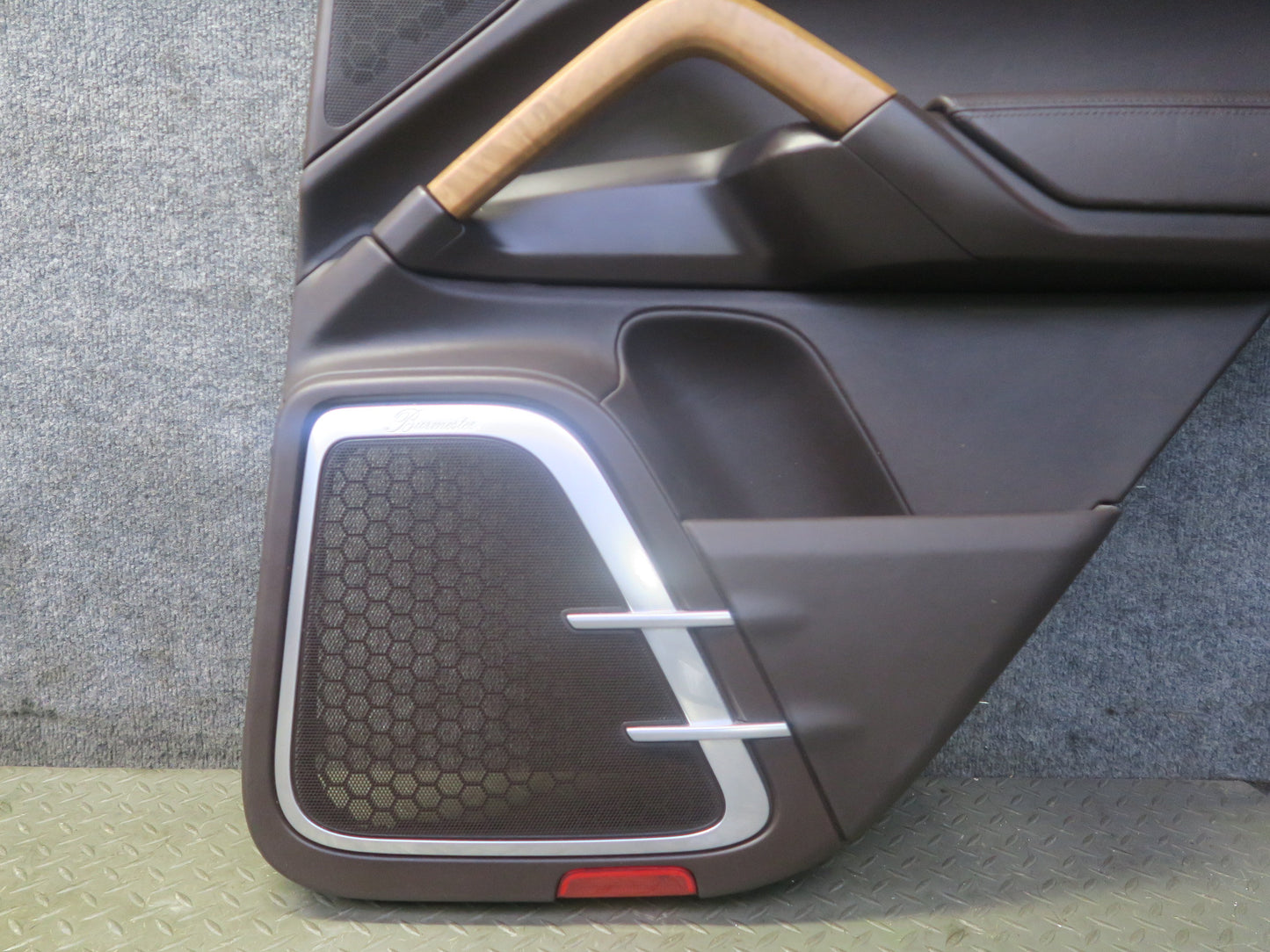 11-18 Porsche Cayenne 958 Rear Left Right Side Interior Door Panel W/ Shade Set