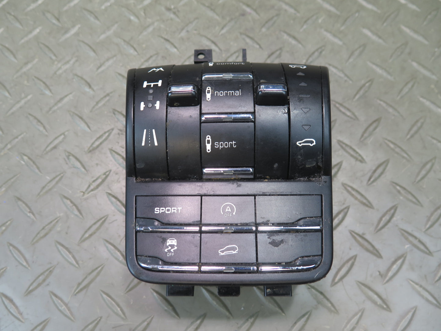 2011-2014 Porsche Cayenne 958 Traction Suspension Control Switch 7P5927127CG