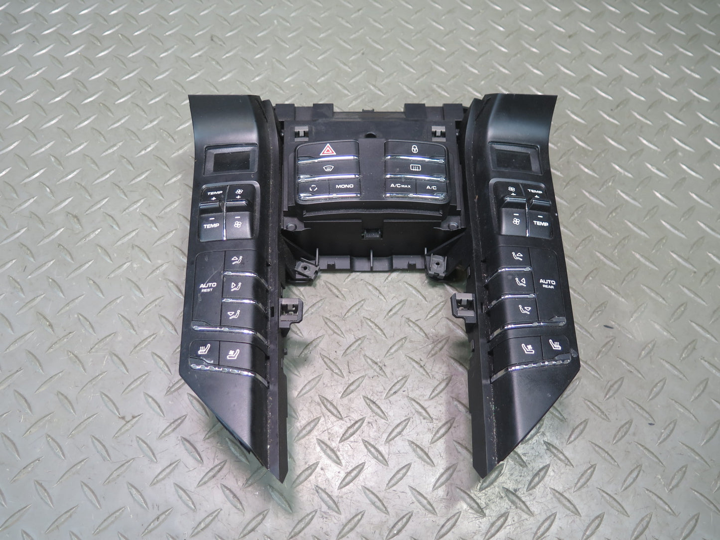 2011-2014 Porsche Cayenne 958 Front A/C Climate Control Temp Switch Unit
