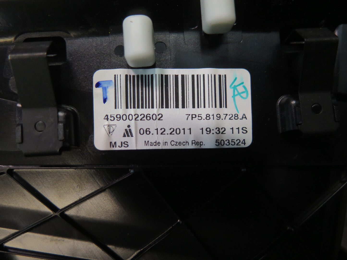 2011-2018 Porsche Cayenne 958 Dash Front Right A/C Air Vent Grille 7P5819728A