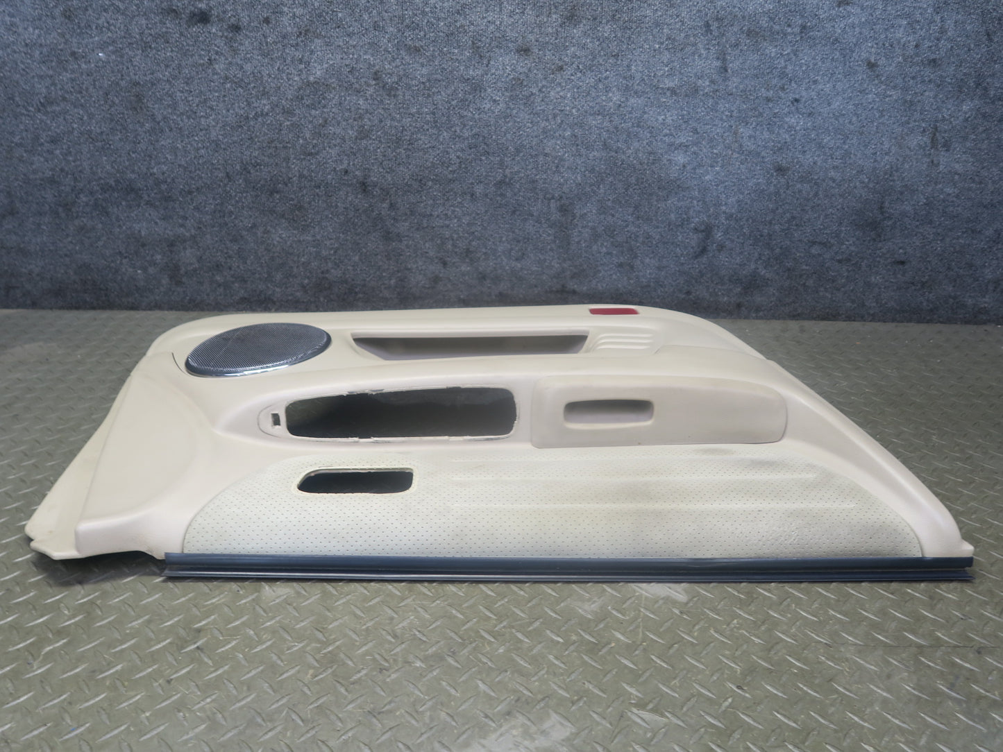 2002 Lexus JCE10L IS300 Sedan Set of 2 Front Door Interior Trim Cover Panel OEM