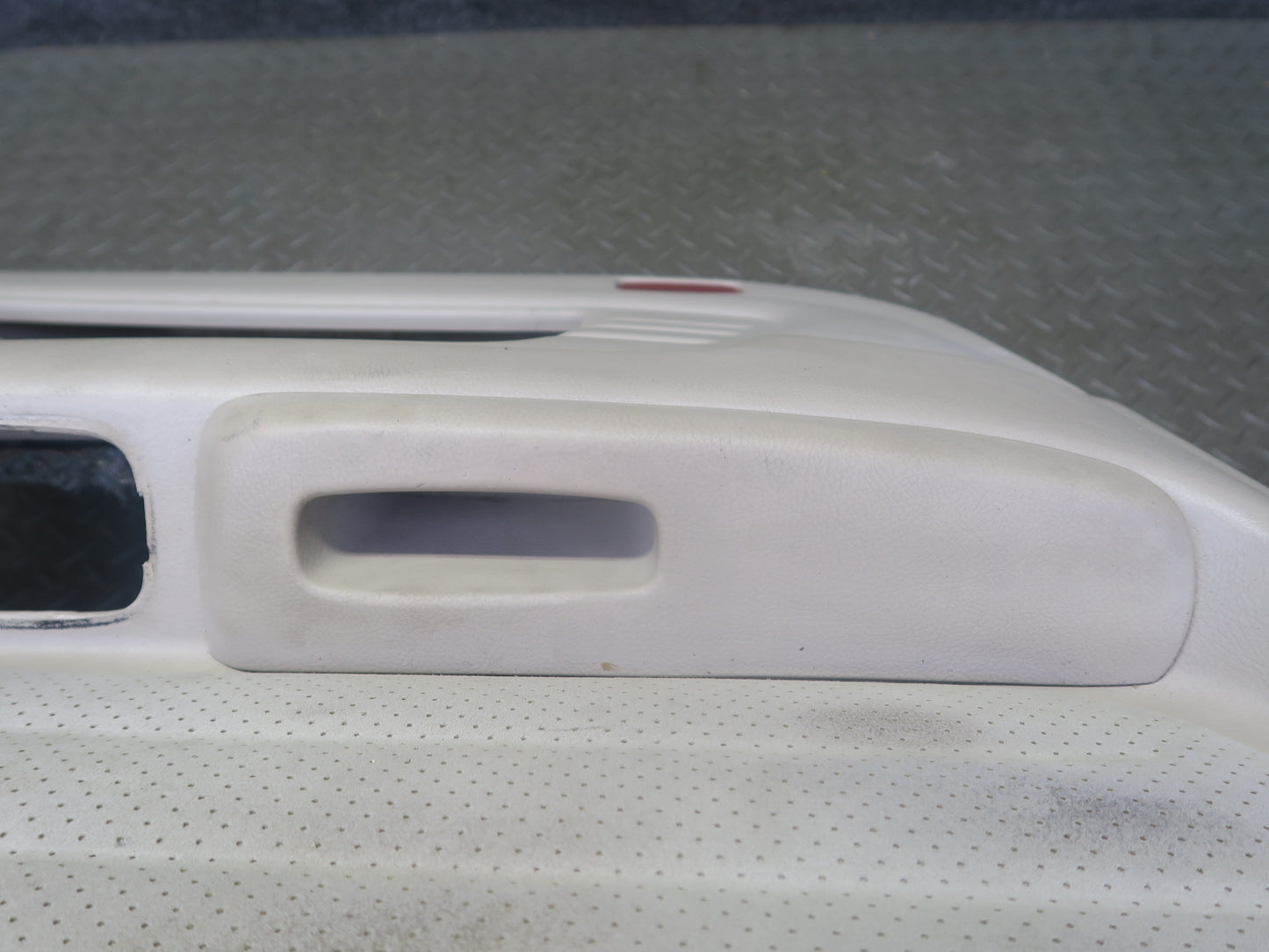 2002 Lexus JCE10L IS300 Sedan Set of 2 Front Door Interior Trim Cover Panel OEM