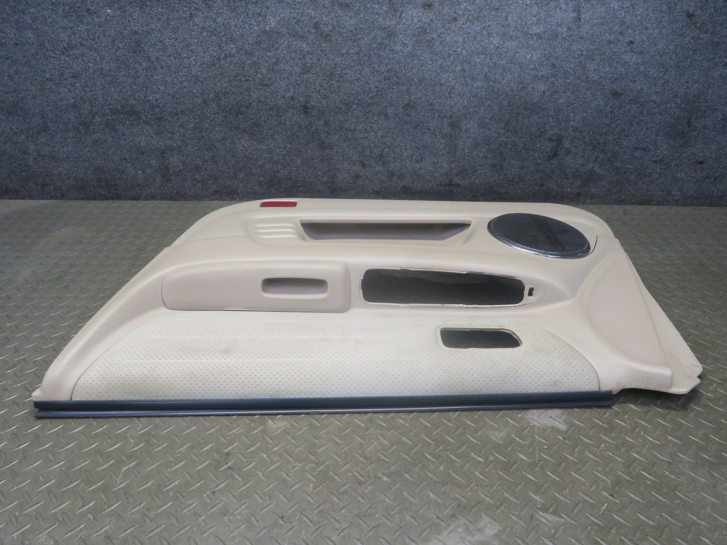 2002 Lexus JCE10L IS300 Sedan Set of 2 Front Door Interior Trim Cover Panel OEM