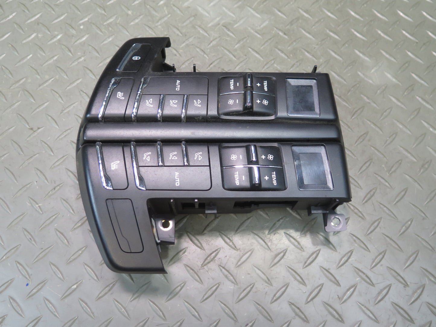 2011-2014 Porsche Cayenne 958 Rear A/C Climate Control Temp Switch Unit