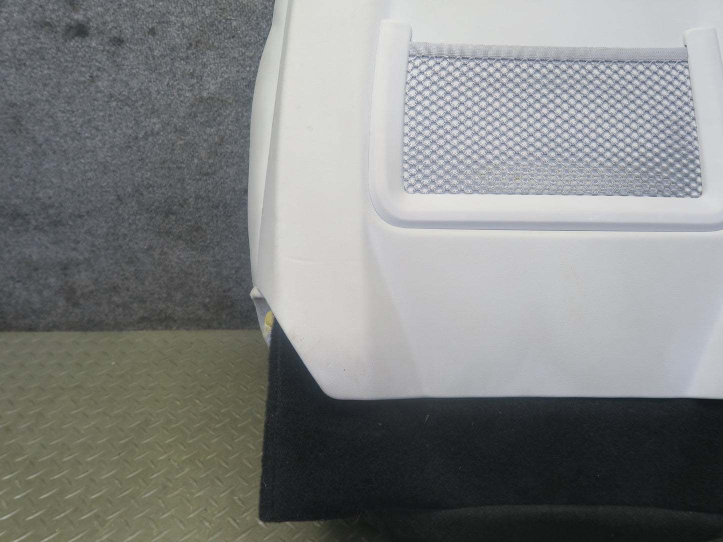 2012-2015 Range Rover Evoque L538 Front Left Seat Upper Backrest Leather Cushion