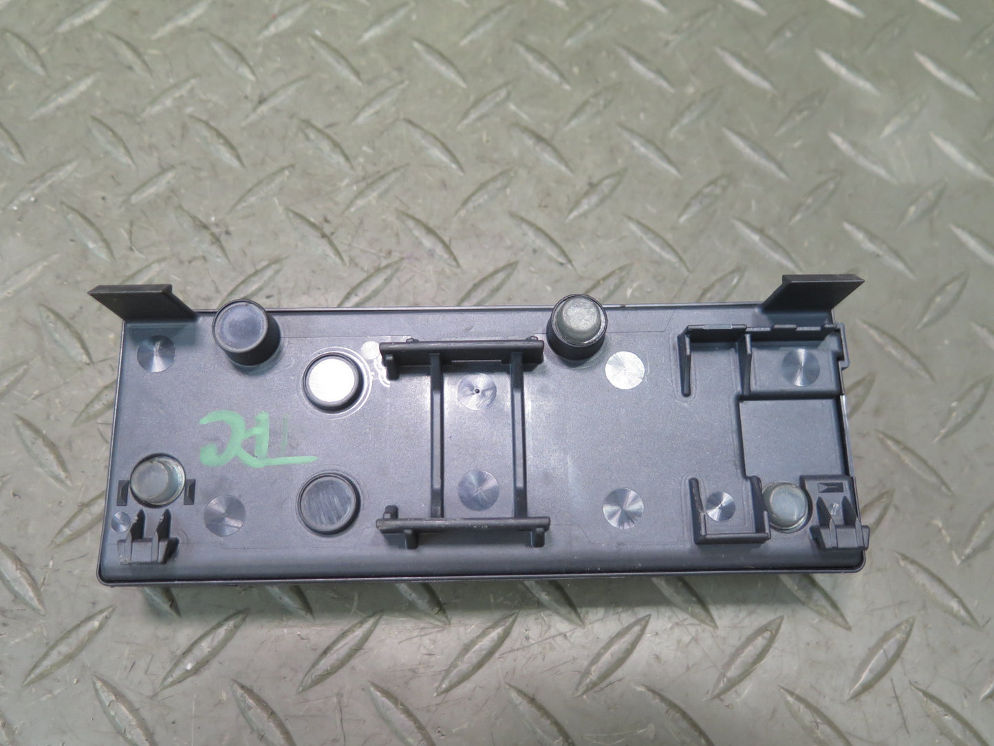 2011-2018 Porsche Cayenne 958 Trunk Lid Liftgate Control Module 7P5959107F