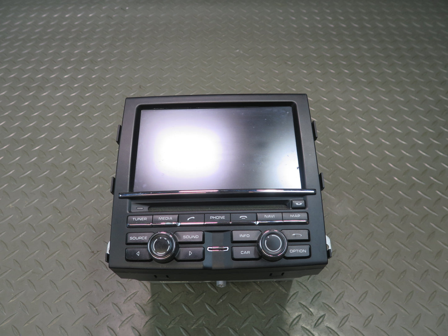 2012 Porsche Cayenne 958 CD Radio Receiver Navi Display Screen Monitor