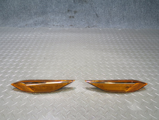 11-14 Porsche Cayenne 958 Front Left & Right Side Marker Light Lamp Set of 2