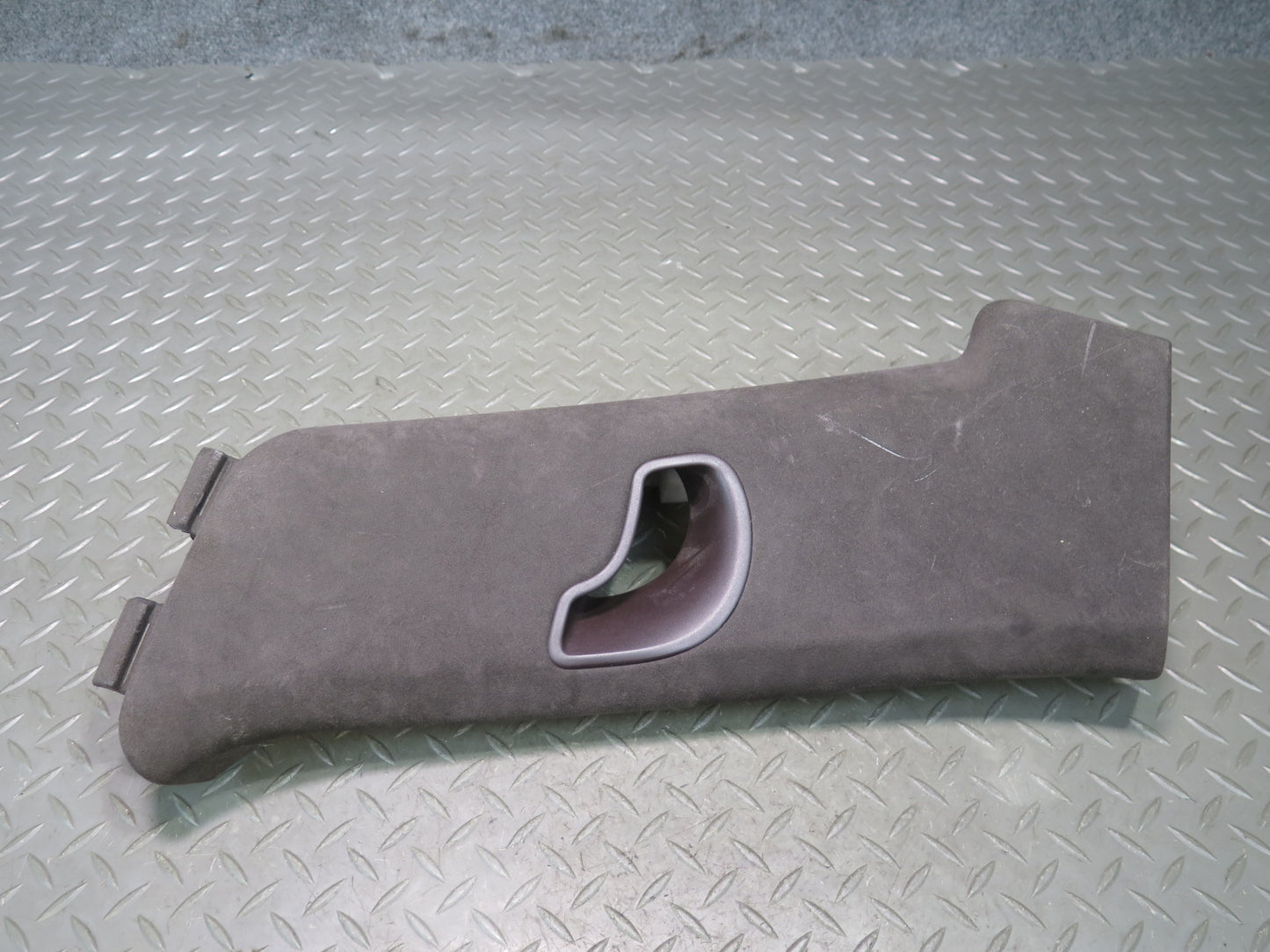 2011-2018 Porsche Cayenne 958 Rear Left & Right Upper C Pillar Trim Panel Set