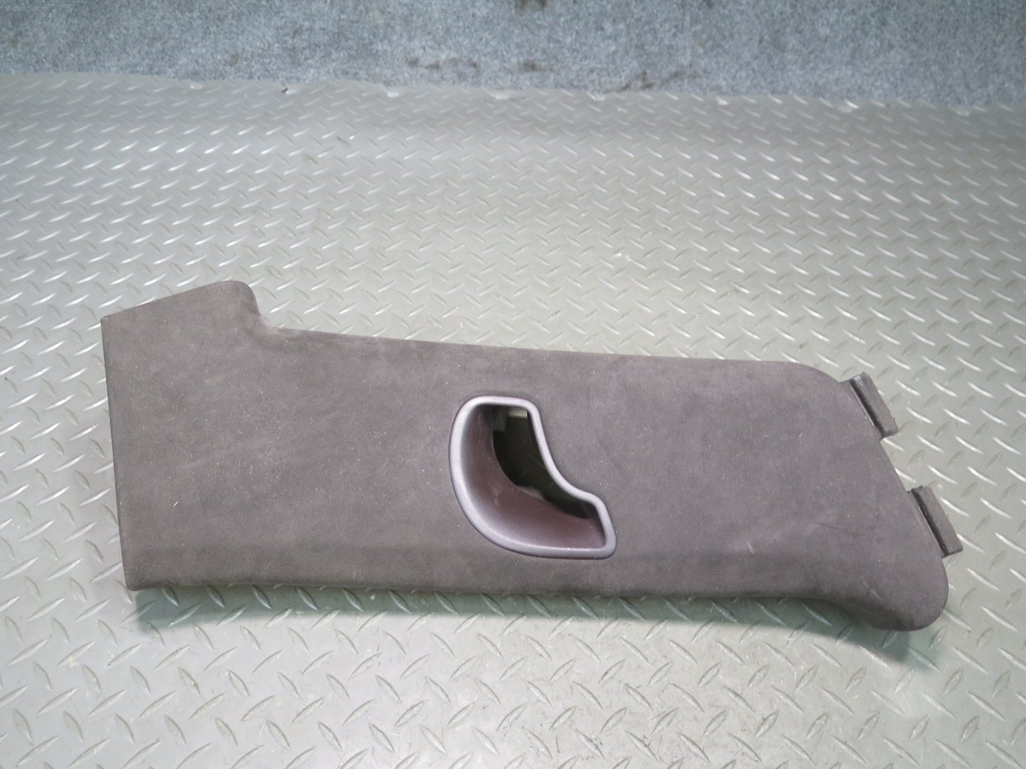 2011-2018 Porsche Cayenne 958 Rear Left & Right Upper C Pillar Trim Panel Set