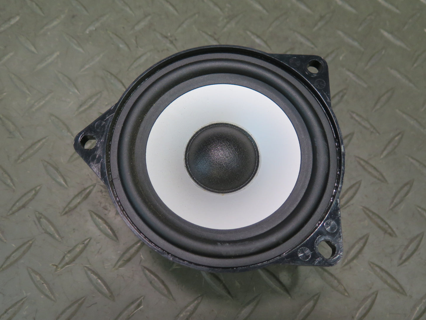 03-08 BMW E86 E85 Z4 Set of 2 Front or Rear TOP Hi-fi MID Range Speaker OEM