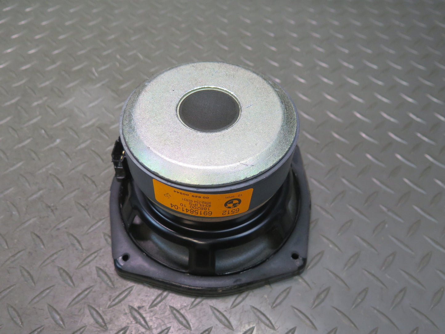 03-08 BMW E85 Z4 Set of 2 Rear TOP Hi-fi Subwoofer Speaker 6915841 OEM