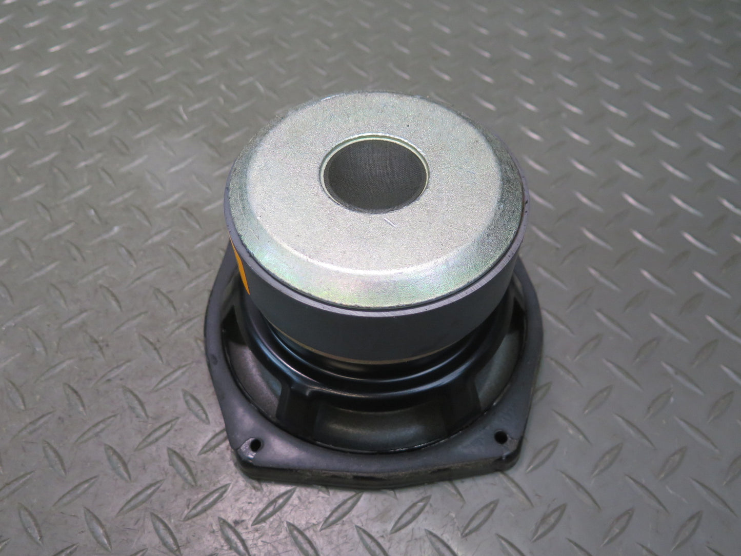 03-08 BMW E85 Z4 Set of 2 Rear TOP Hi-fi Subwoofer Speaker 6915841 OEM