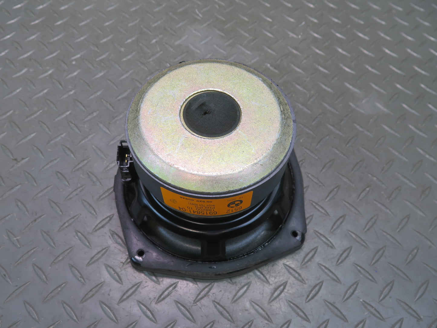 03-08 BMW E85 Z4 Set of 2 Rear TOP Hi-fi Subwoofer Speaker 6915841 OEM