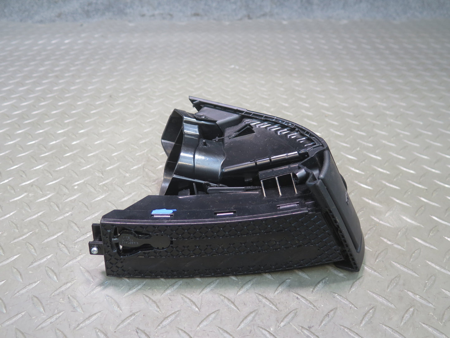 03-08 BMW E86 E85 Z4 Dash Right Air Vent Grille w CUP Holder Black 6945400 OEM