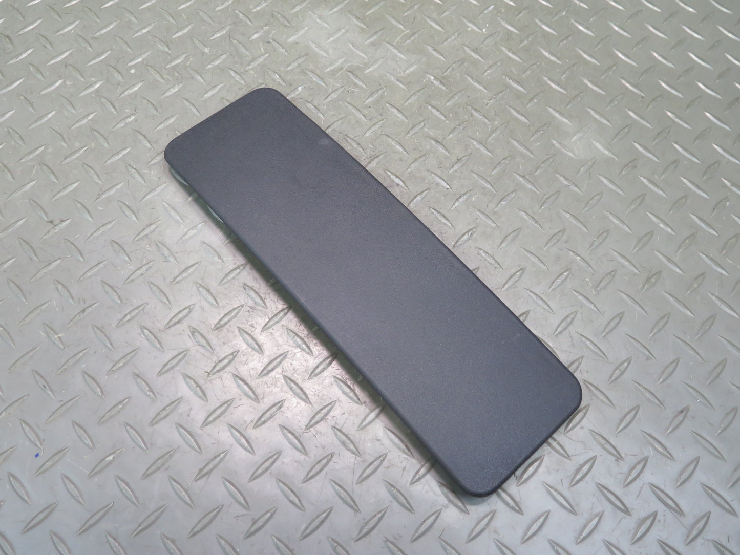 03-08 BMW E85 Z4 Dash Center Lower Trim Cover Panel 7053091 OEM