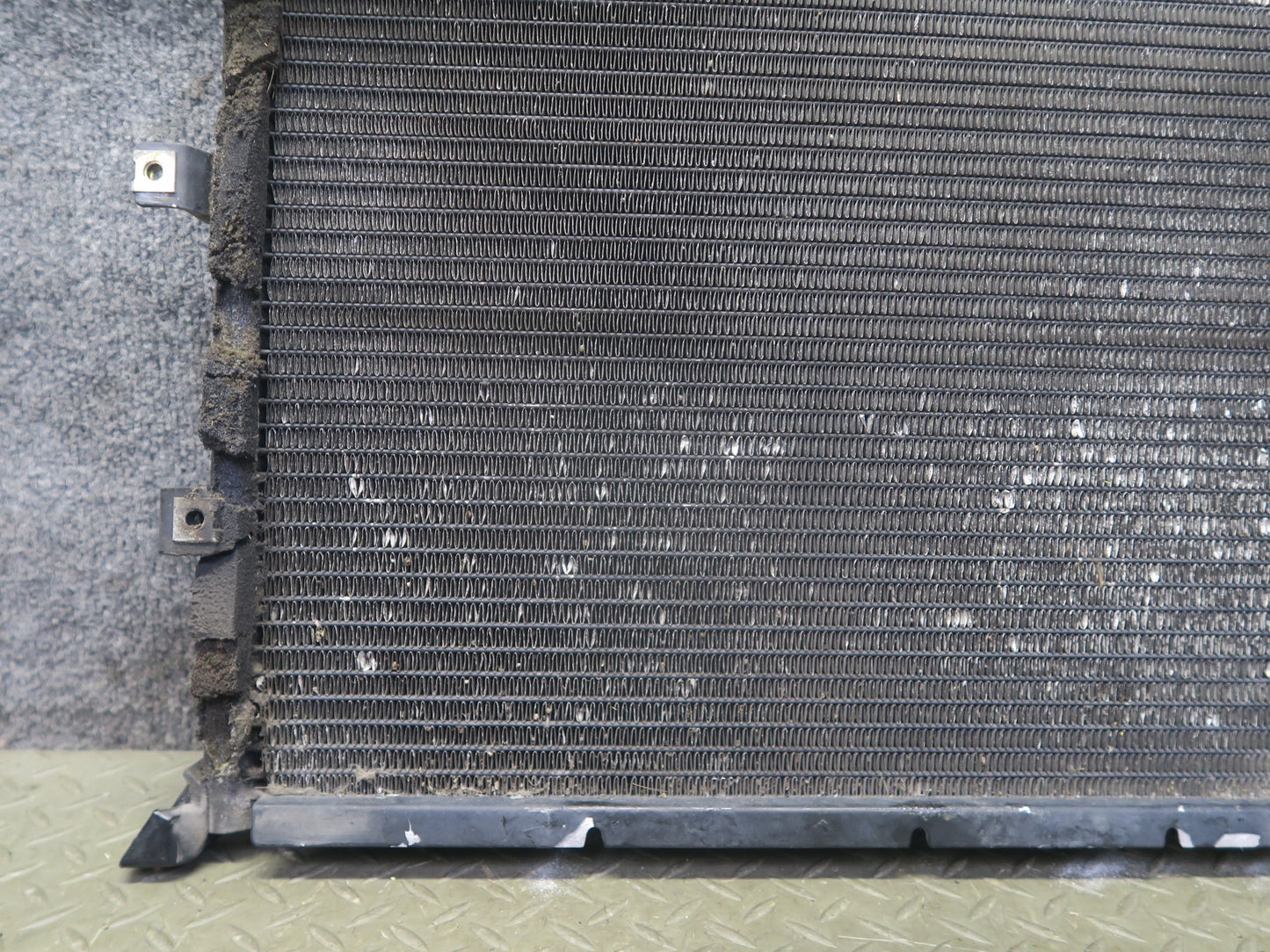 94-99 BMW E36 318iC A/C Air Condition Condenser OEM