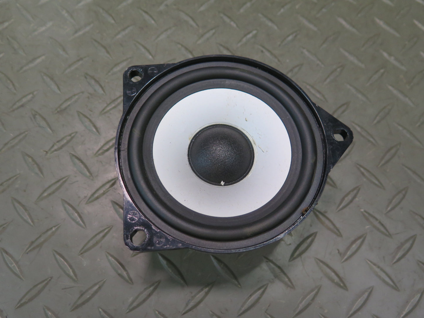 03-08 BMW E86 E85 Z4 Set of 2 Front or Rear TOP Hi-fi MID Range Speaker OEM
