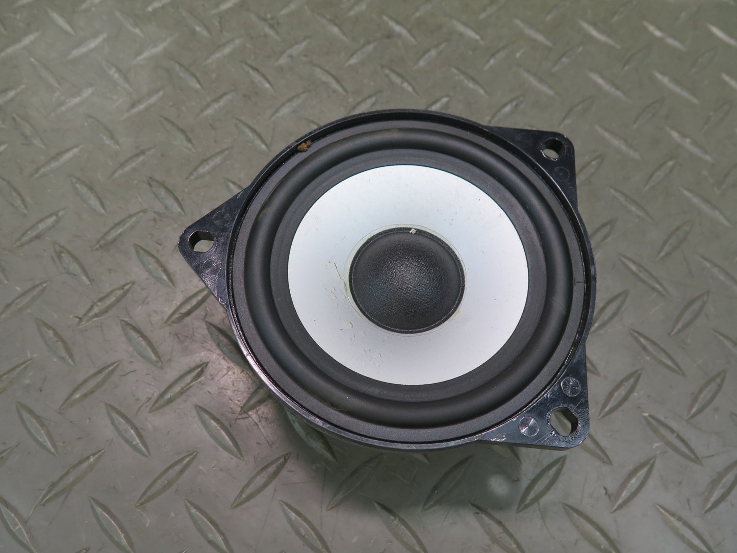 03-08 BMW E86 E85 Z4 Set of 2 Front or Rear TOP Hi-fi MID Range Speaker OEM