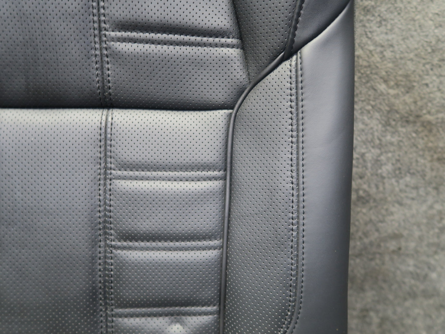 2014-2017 Range Rover Sport L494 Rear Right Seat Upper Backrest Leather Cushion