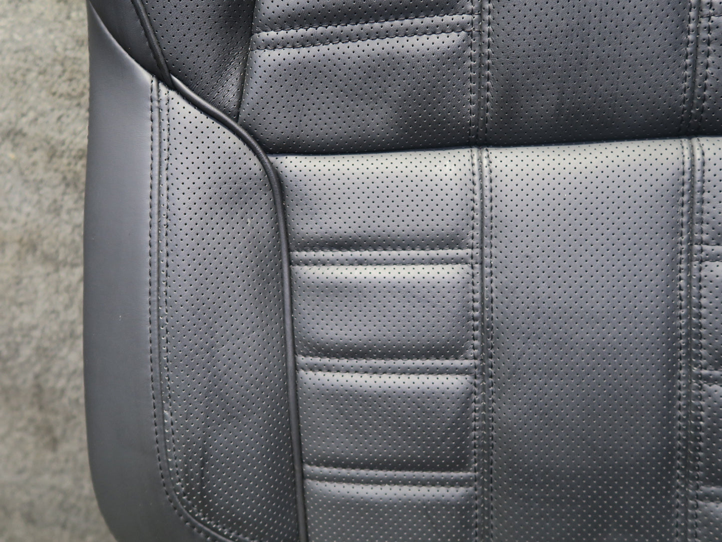 2014-2017 Range Rover Sport L494 Rear Right Seat Upper Backrest Leather Cushion