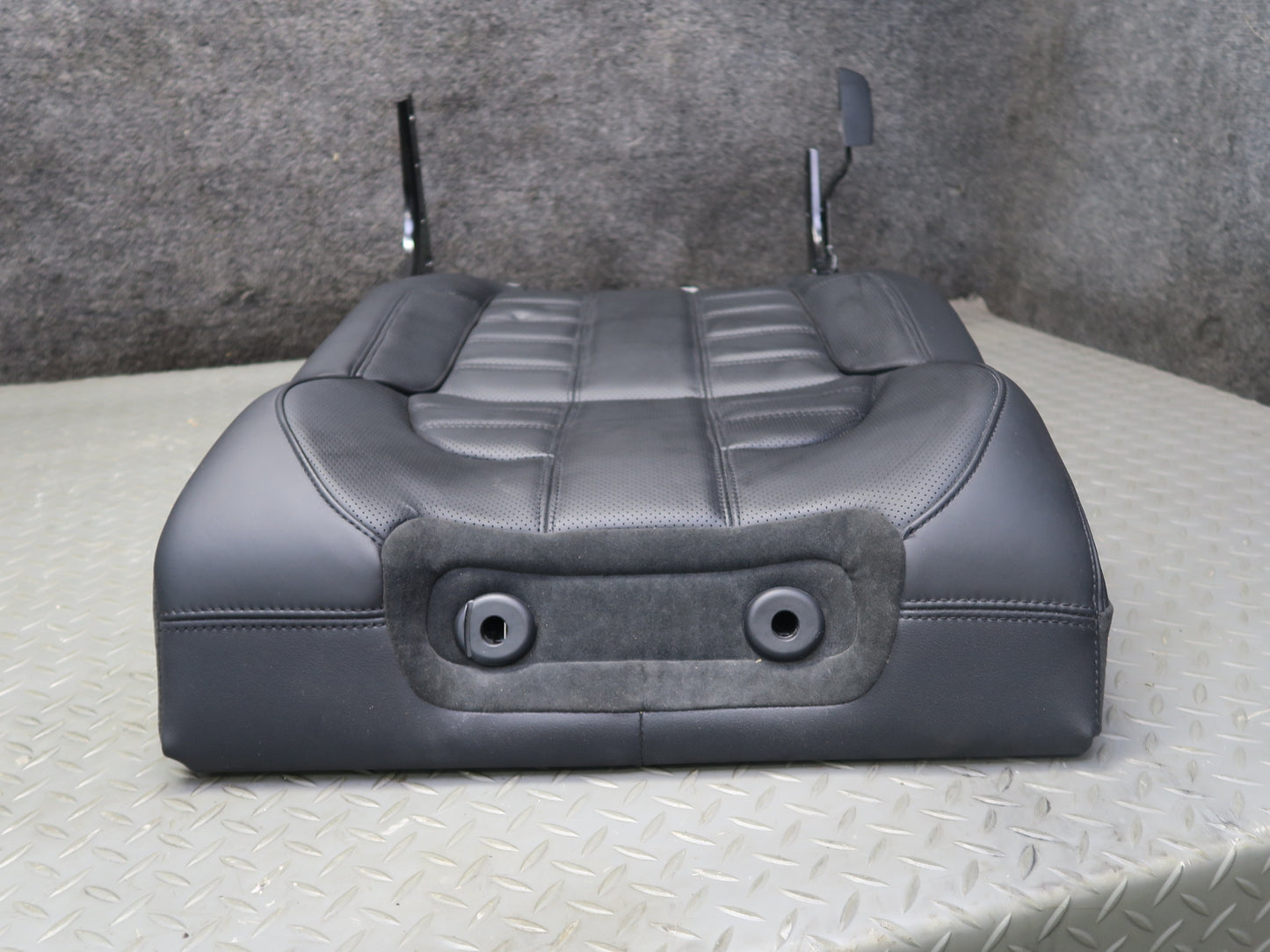2014-2017 Range Rover Sport L494 Rear Right Seat Upper Backrest Leather Cushion